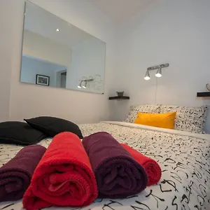 Portugal Here I - Alfama-castelo Apartamento Lisboa