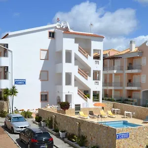 Cabrita Apartamento Olhos de Agua (Albufeira)